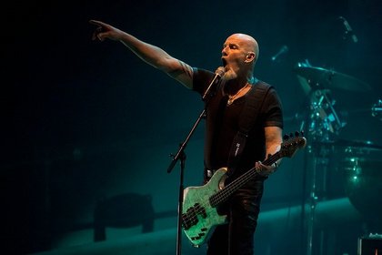 Falsches Bühnenkonzept - Santiano erleben in der SAP Arena Mannheim schweren Seegang 