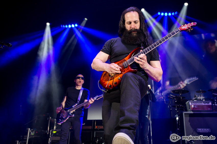 G3 Roth Petrucci Satriani (live in Offenbach, 2018)