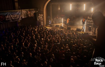 Lass die Haare tanzen - Die 19. Rock Days in Bad Urach stehen Ende April 2018 vor der Tür 