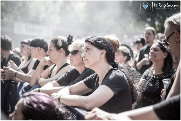 In fröhlichem Schwarz - Wave-Gotik-Treffen 2018: Kartenverkauf hat begonnen, zahlreiche Bestätigungen 