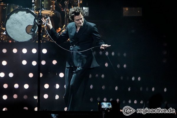 Band ohne Boy - Harry Styles feiert in der SAP Arena Mannheim seinen Neuanfang 