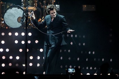 Band ohne Boy - Harry Styles feiert in der SAP Arena Mannheim seinen Neuanfang 