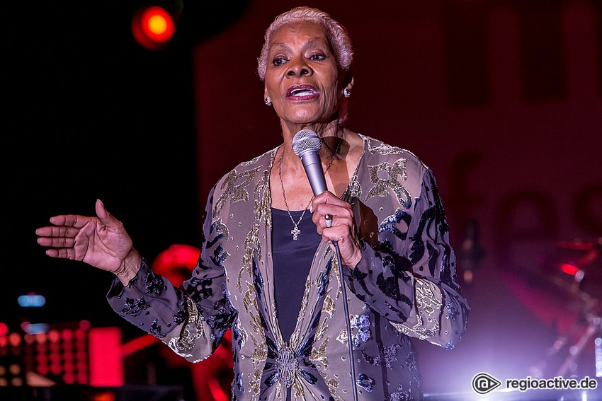 Dionne Warwick (live in Frankfurt 2018)