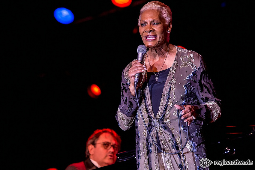 Dionne Warwick (live in Frankfurt 2018)