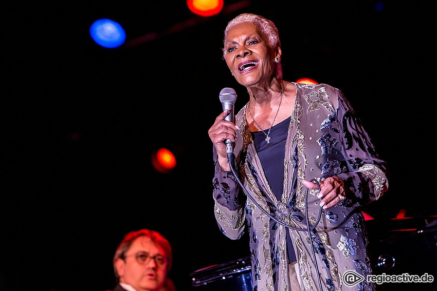 Dionne Warwick (live in Frankfurt 2018)