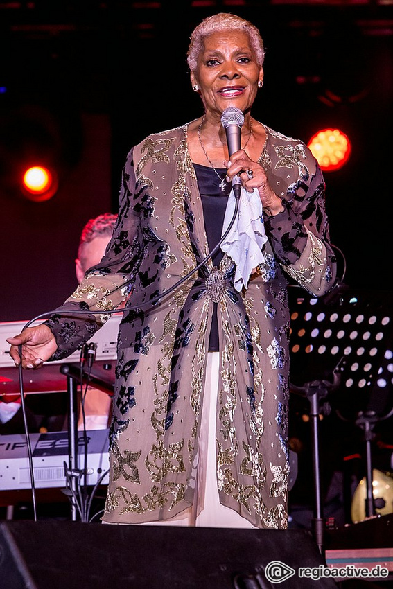 Dionne Warwick (live in Frankfurt 2018)