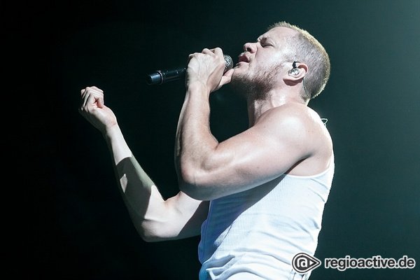 Konfettispeiende Lindwürmer - Imagine Dragons lassen in der Festhalle Frankfurt das Feuer vermissen 