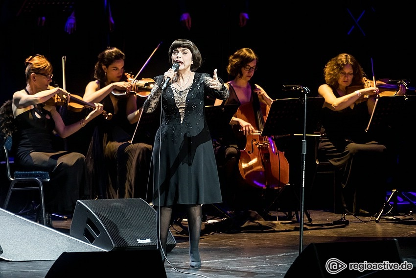 Mireille Mathieu (live in Frankfurt 2018)