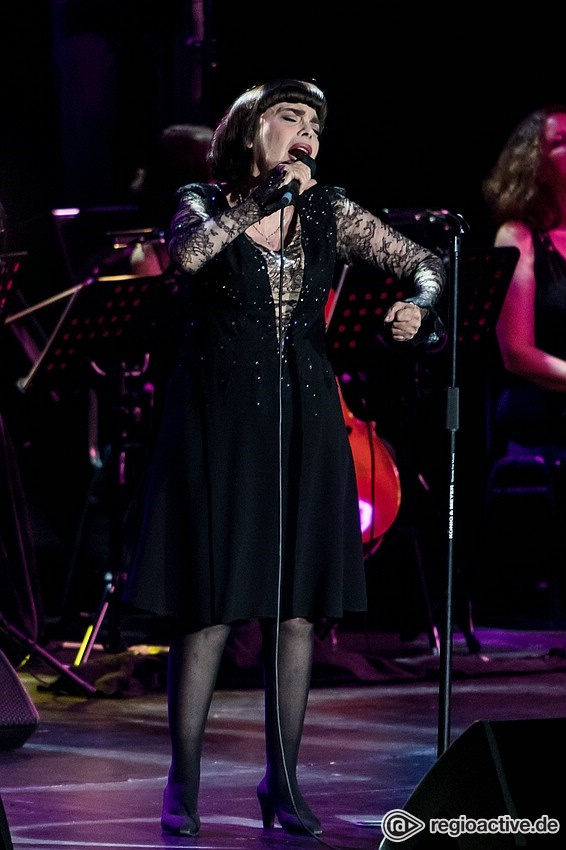 Mireille Mathieu (live in Frankfurt 2018)