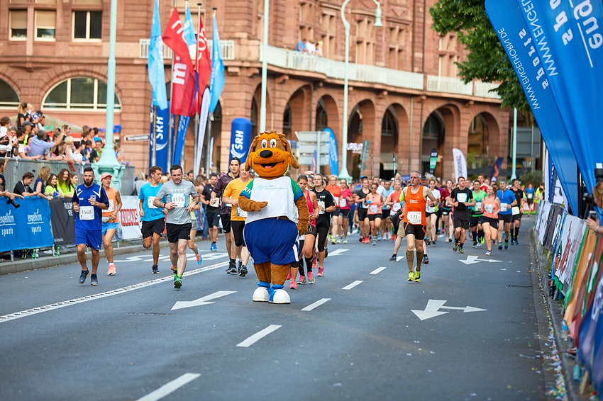 Impressionen vom SRH Dämmer Marathon in Mannheim (2018)