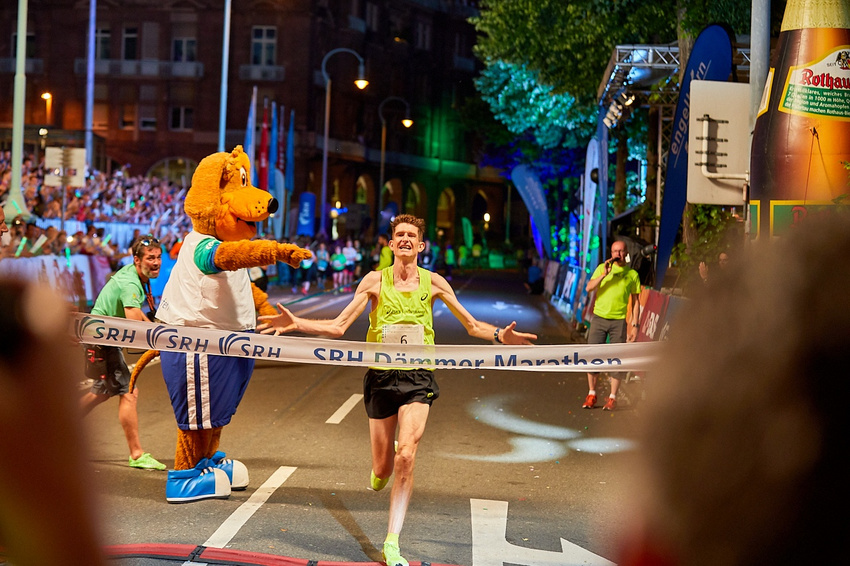 Impressionen vom SRH Dämmer Marathon in Mannheim (2018)