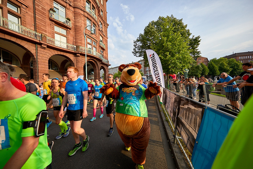 Impressionen vom SRH Dämmer Marathon in Mannheim (2018)