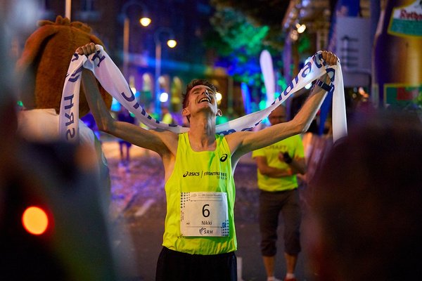 Größte Breitensportveranstaltung der Region - Läuft: Bilder vom SRH Dämmer Marathon 2018 in Mannheim und Ludwigshafen 