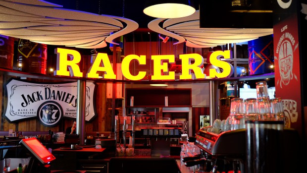 RACER’S Café und Restaurant setzt auf Komplettbeschallung von LD Systems