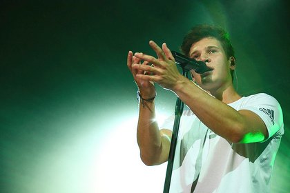 Publikumsnah - Fotos von Shooting Star Wincent Weiss live beim Zeltfestival Rhein-Neckar 