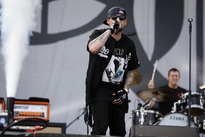 Glaube, Liebe, Hoffnung - Good Charlotte lassen in der Stadthalle Offenbach die Jugend aufleben 