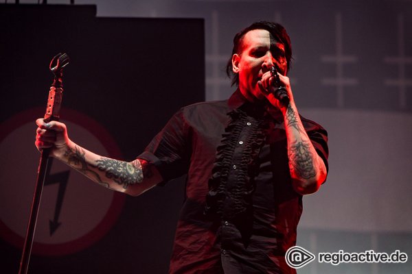 Mitten in der Nacht - Düster: Live-Bilder von Marilyn Manson bei Rock am Ring 2018 