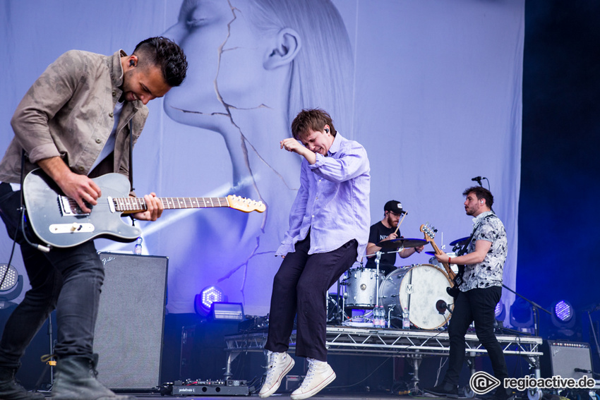 Nothing But Thieves (live bei Rock am Ring, 2018)