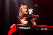Fotos von Lea als Opener von Glasperlenspiel live beim Zeltfestival Rhein-Neckar