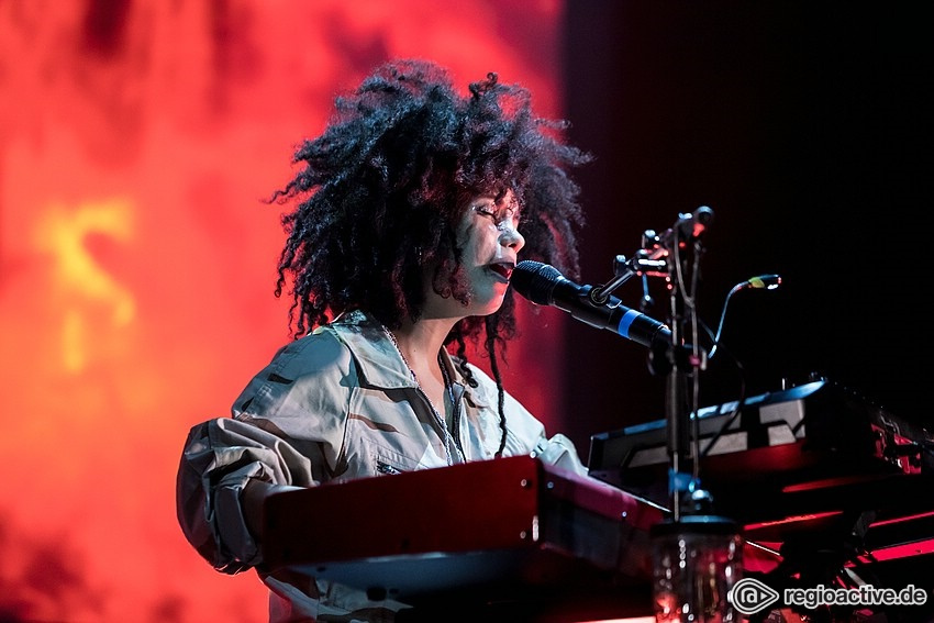 Ibeyi (live in Mannheim 2018)