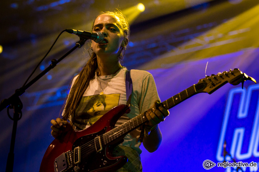 Hinds (live in Mannheim, 2018)