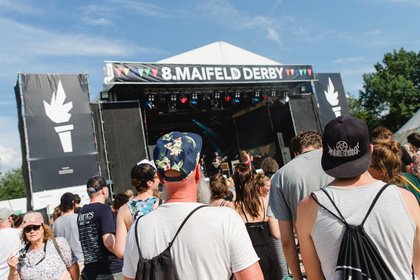 Wie Sommerurlaub - Impressionen vom Samstag beim Maifeld Derby 2018 