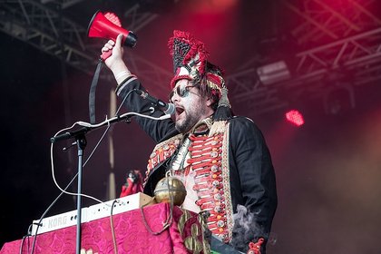 Space is the place - Abgefahrene Bilder vom Golden Dawn Arkestra beim Maifeld Derby 2018 