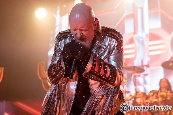 Feuern aus allen Rohren - Judas Priest verwandeln das Zeltfestival in Mannheim in eine Metal-Sauna-Party 