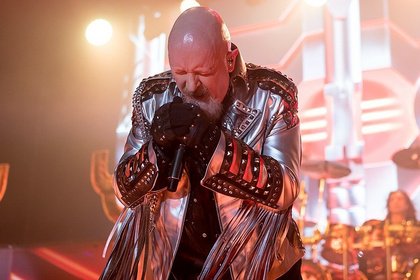 Feuern aus allen Rohren - Judas Priest verwandeln das Zeltfestival in Mannheim in eine Metal-Sauna-Party 