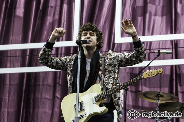 Stilvolle Briten - The Kooks: Fotos der Brit-Pop-Band live beim Hurricane Festival 2018 