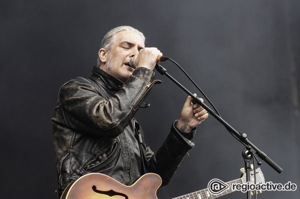 In Schwarz - Live-Bilder des Black Rebel Motorcycle Clubs beim Hurricane Festival 2018 