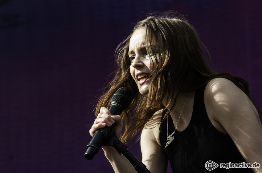 Chvrches (live beim Hurricane Festival, 2018)