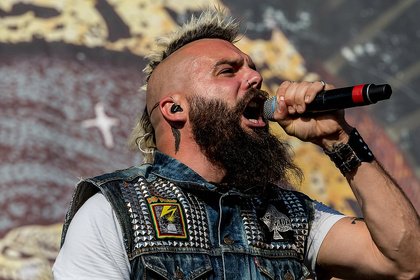 Losgelassen - Bilder von Killswitch Engage als Opener von Iron Maiden live in Freiburg 