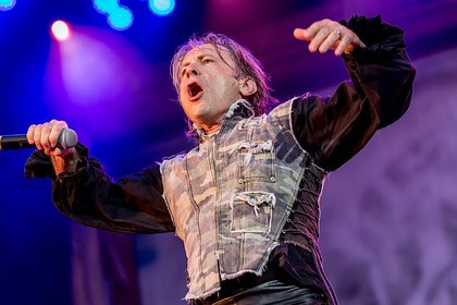 Noch voll im Eisen - Metal-Power: Live-Bilder von Iron Maiden auf der Messe Freiburg 