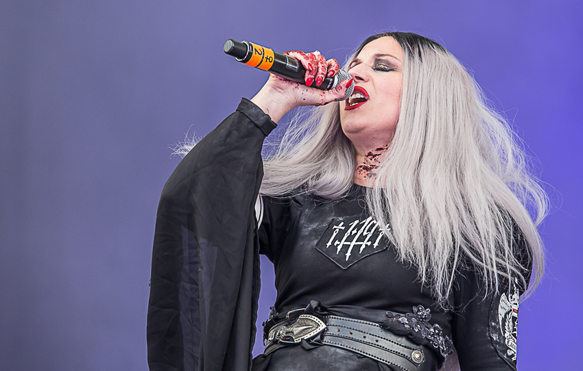 Lacuna Coil (live beim RockFels Festival 2018)