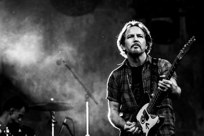 Geschenke aus dem Grungehimmel - Pearl Jam: Single und Video von 'Dance of the Clairvoyants' veröffentlicht 