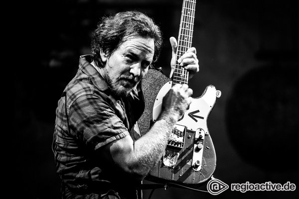 Zusammen stark - Chris Cornells Tod beeinflusst Arbeit an neuem Pearl Jam-Album 