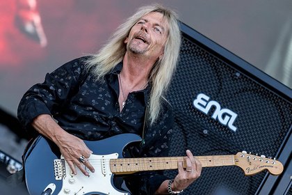 Hard 'n heavy - Bilder von Axel Rudi Pell als Opener von Deep Purple live in Mönchengladbach 