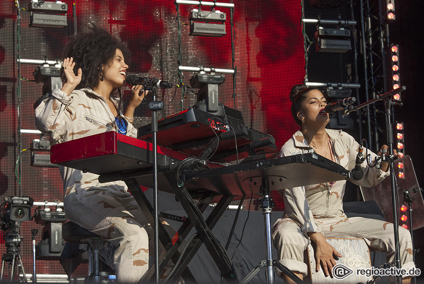 Ibeyi (live in Stuttgart, 2018)