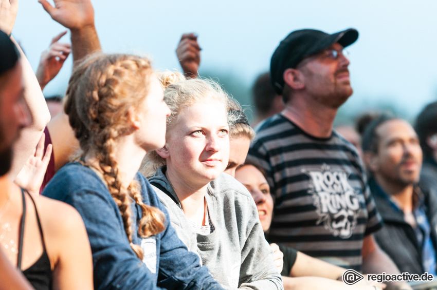 Freundeskreis (live beim Deichbrand Festival 2018)