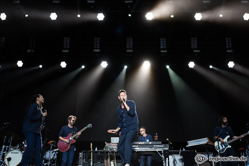 Freundeskreis (live beim Deichbrand Festival 2018)