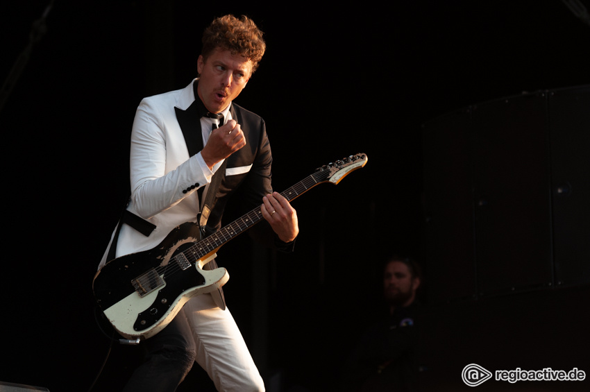 The Hives (live beim Deichbrand Festival 2018)