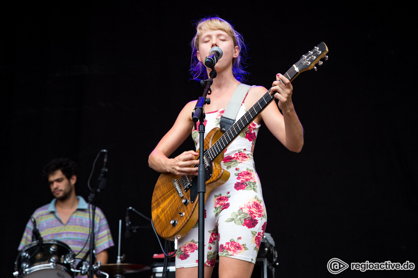 Alice Phoebe Lou (live beim Heimspiel Knyphausen, 2018)