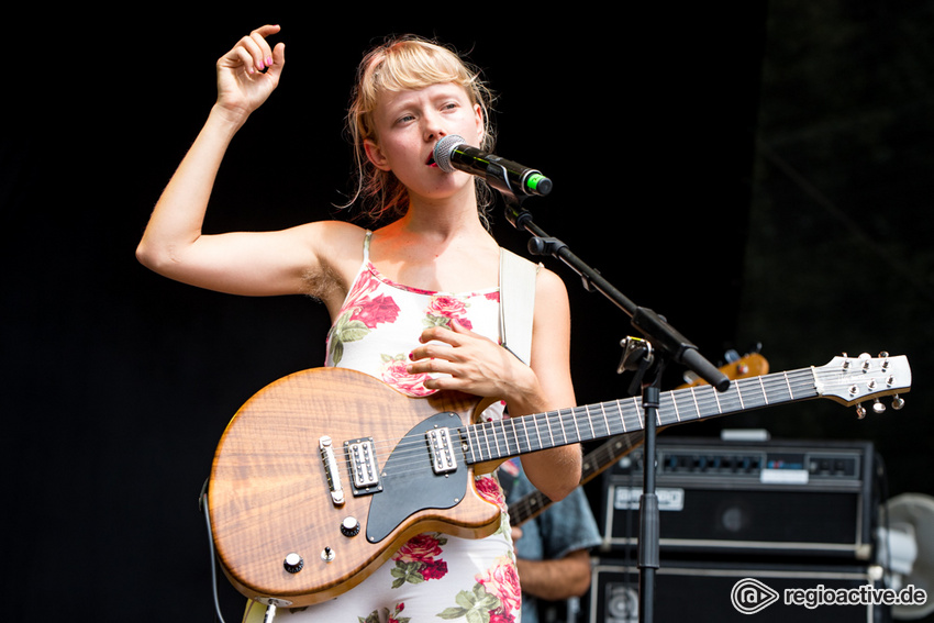 Alice Phoebe Lou (live beim Heimspiel Knyphausen, 2018)