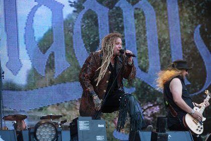 Klan des Waldes - Naturverbunden: Live-Fotos von Korpiklaani beim Wacken Open Air 2018 