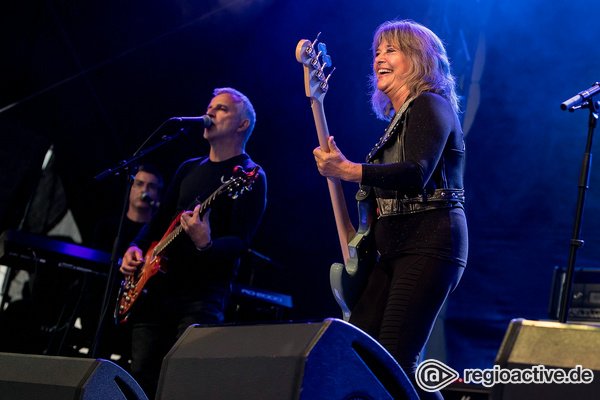 Rocklady - Live-Fotos von Suzi Quatro & Band beim Open Air am Kloster Lorsch 2018 