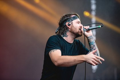 Voller Energie - Mitreißend: Bilder von Beartooth live beim Summer Breeze 2018 