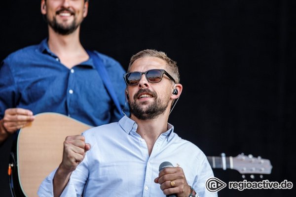 Kuschelrockstars zum Anfassen - Wohnzimmeratmosphäre: Gloria live im Café Central in Weinheim 