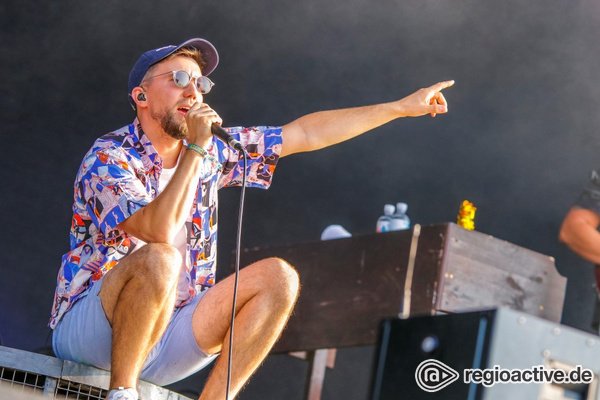 Im Westen nix Neues - Wortgewandt: Fotos von Prinz Pi auf dem Highfield Festival 