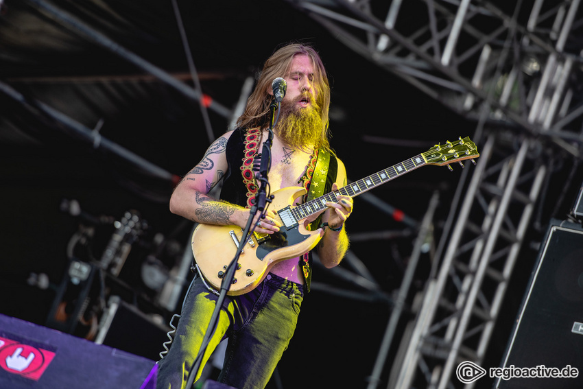 Kadavar (live beim Summer Breeze 2018)